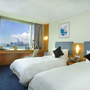 Staycation upgrade to Harbour View Room Early Check